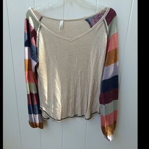 Twenty Ten Long Sleeve Shoulder TwentyTen Top Size: M